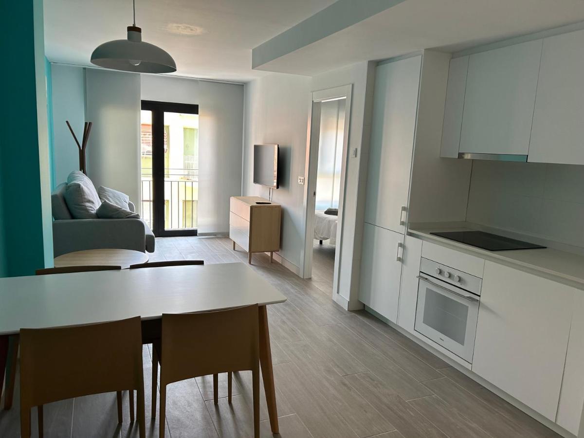 Apartamentos Breton 17 Double Deluxe لقنت المظهر الخارجي الصورة